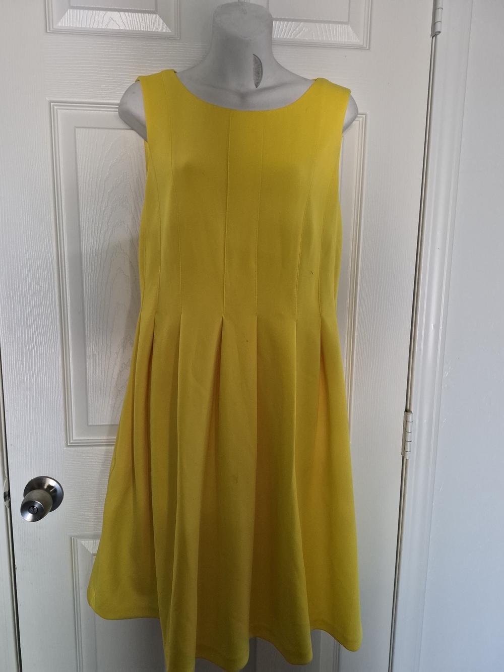 Calvin Klein Yellow Pleated Sleeveless A-Line Dress